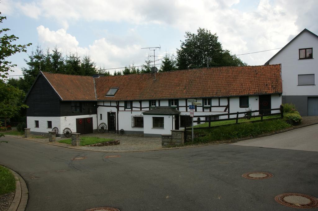 Eifelhoeve In Benenberg Hellenthal Chambre photo