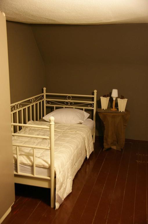 Eifelhoeve In Benenberg Hellenthal Chambre photo